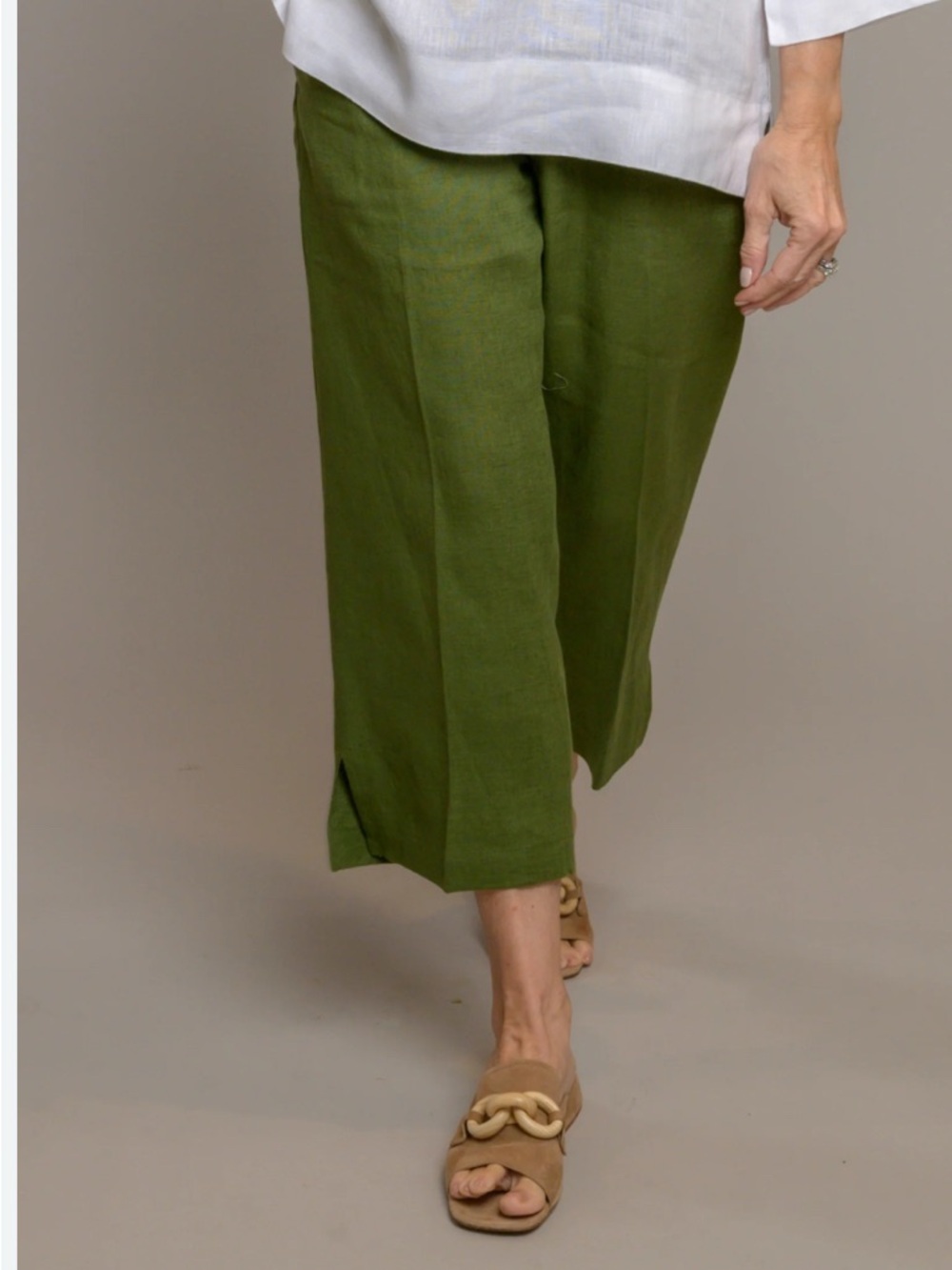 Investments Olive Green Cropped Wide-Leg Pants